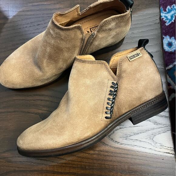Pikolinos Suede Booties - Picture 1 of 3